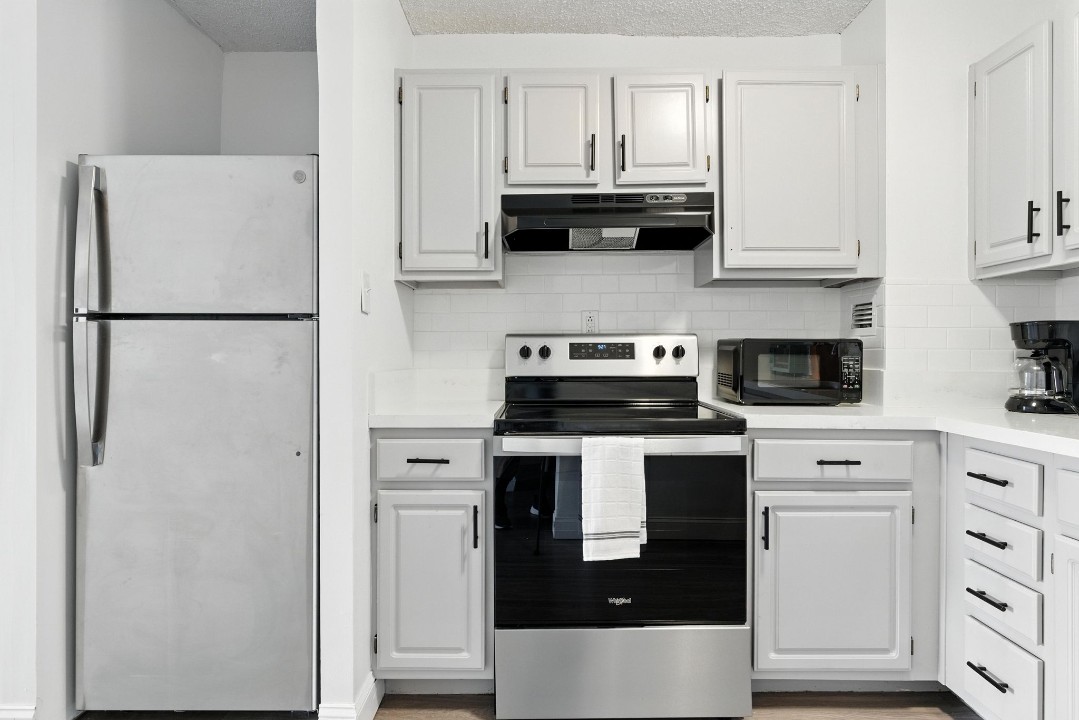 Legacy at Imperial Village · Unit 214 2/2