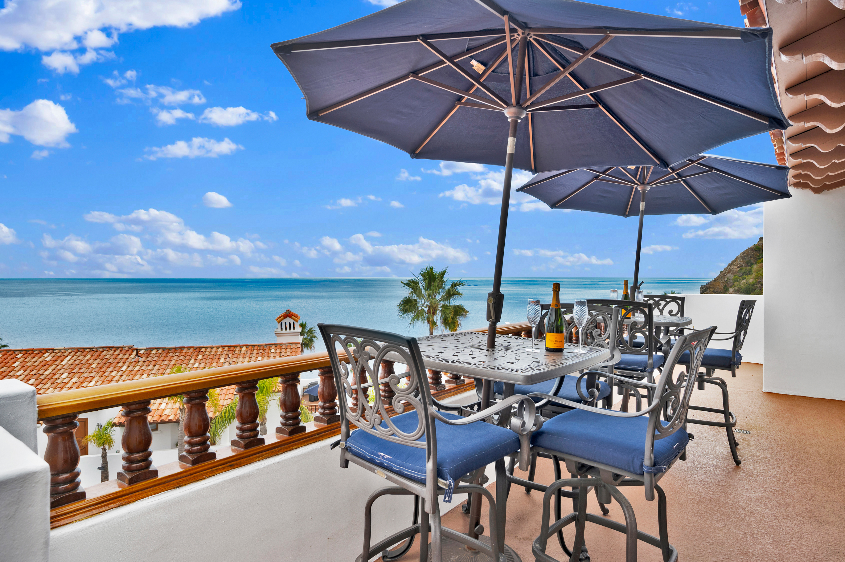 Stunning Oceanfront Villa With Panoramic Views - Luxurious Retreat - Avalon, CA