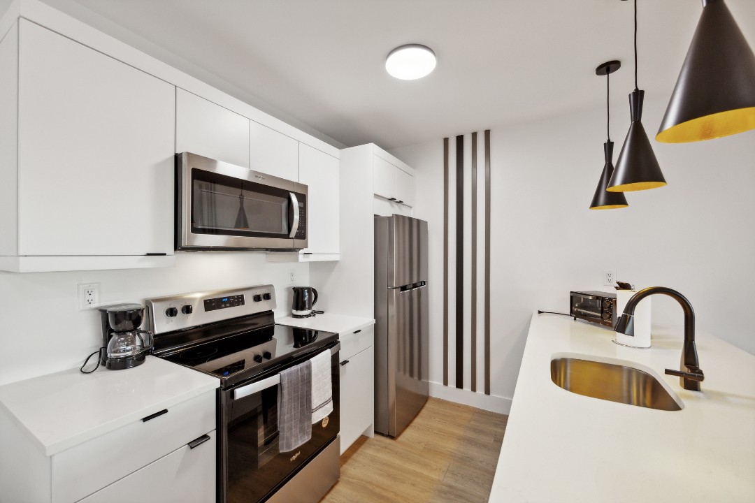 Market View Residence · Unit 505 1/1