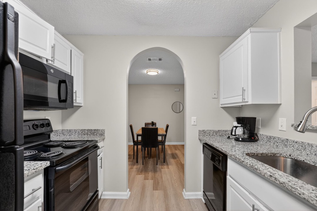 Ballantyne Commons of Stockbridge · Unit 1408 2/2
