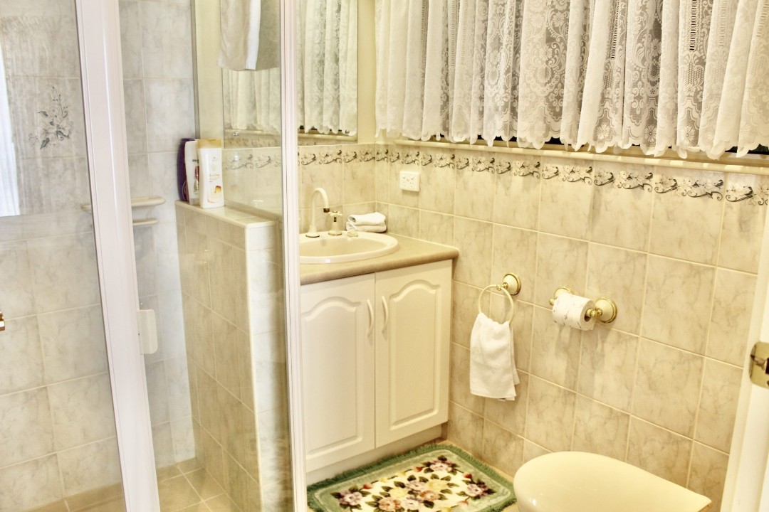 To get you started, we provide a small selection of basic supplies and welcome amenities upon check-in. These typically include essentials such as toilet paper, soap, shampoo, and a few other household basics. Please note that these items are provided as a complimentary starter pack and are not replenished throughout your stay.