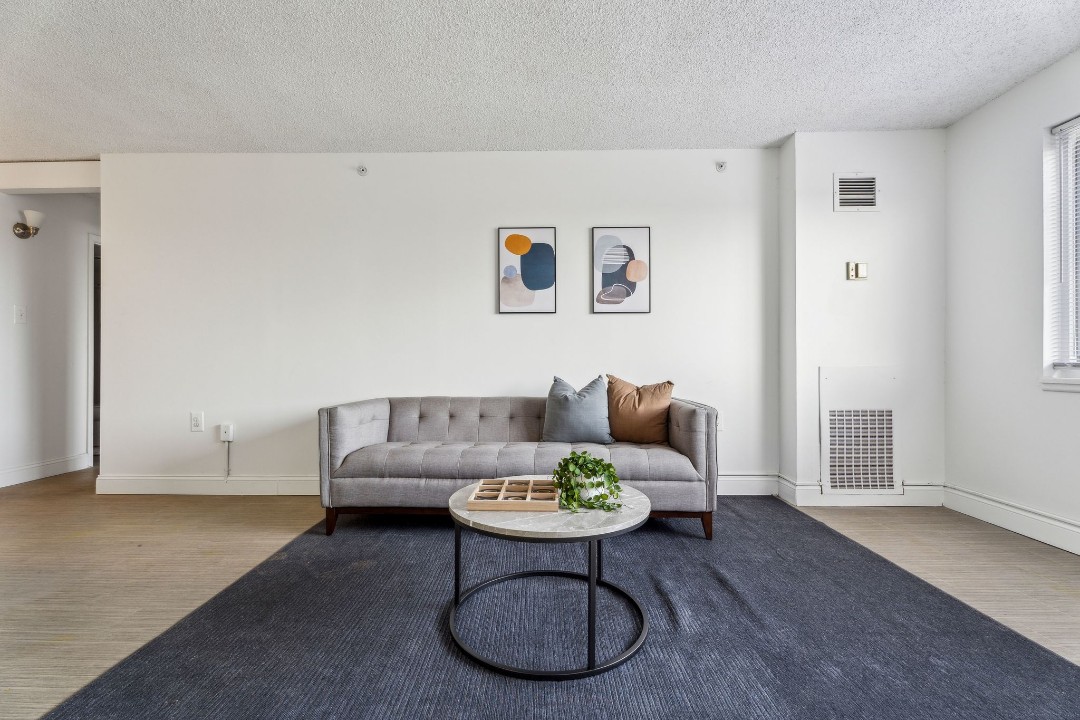 Legacy at Imperial Village · Unit 915 1/1