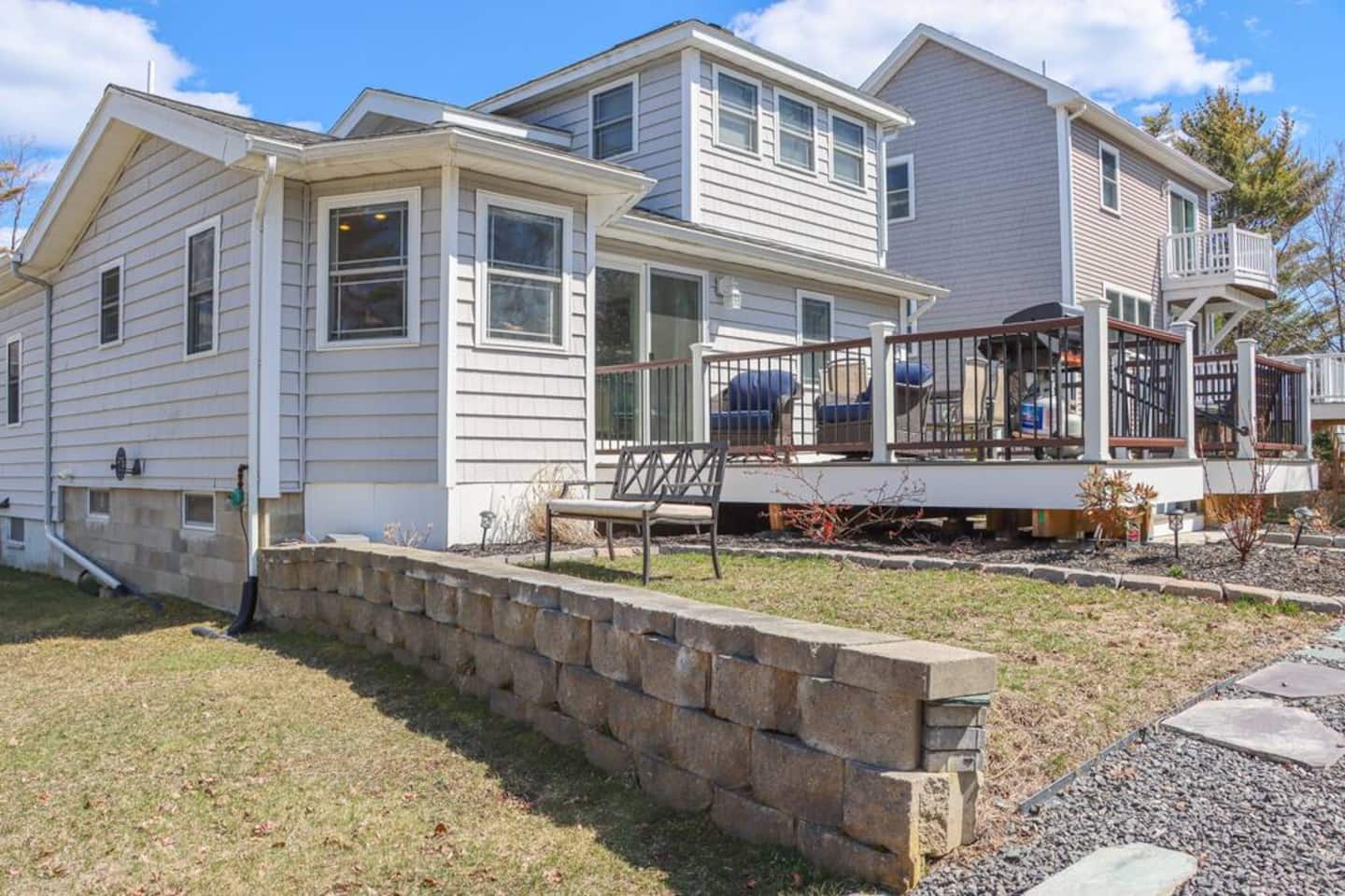 Large Vaca retreat steps away from Nubble Light — Nubble Peninsula, ME — vacation rental