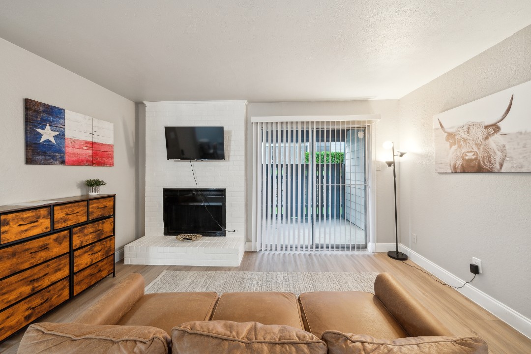 The Chandler · Unit 412 1/1