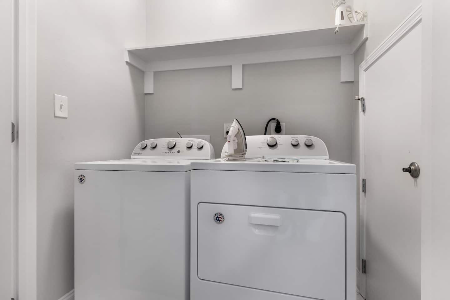 washer and dryer in unit