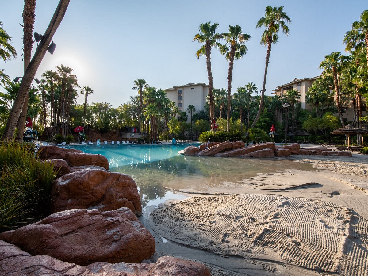 Tahiti Village - 1BR (Mini Kitchen)