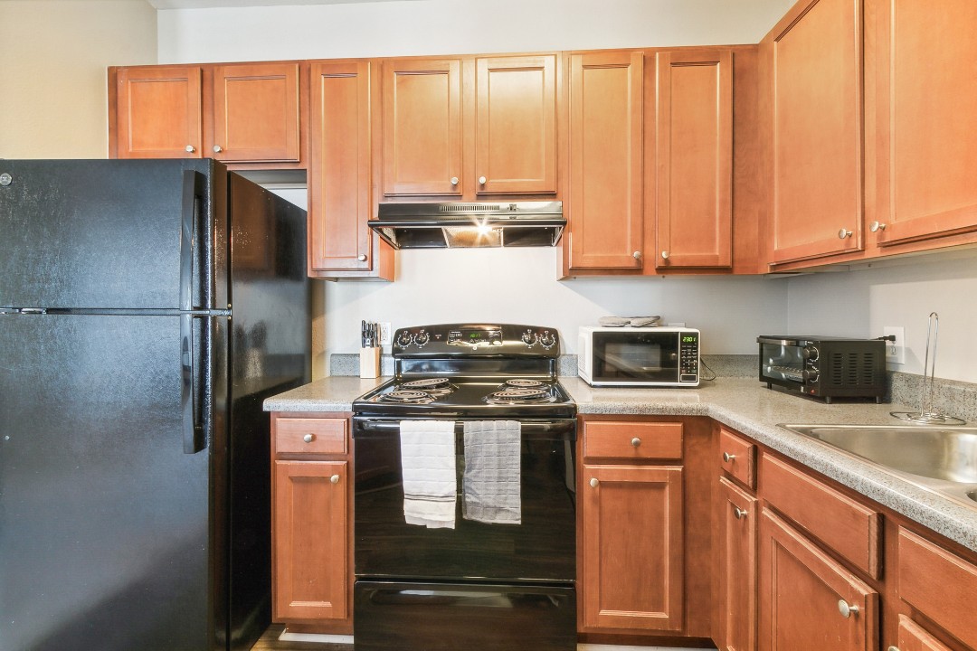 The Verandas, 2123 Calgary Crescent, · Unit 1/1