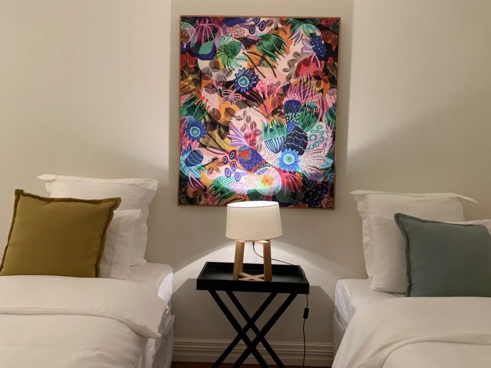 Unwind @  Yokine Escape 'Pet Friendly" - There are 3 large bedrooms, all with high ceilings and original timber floors