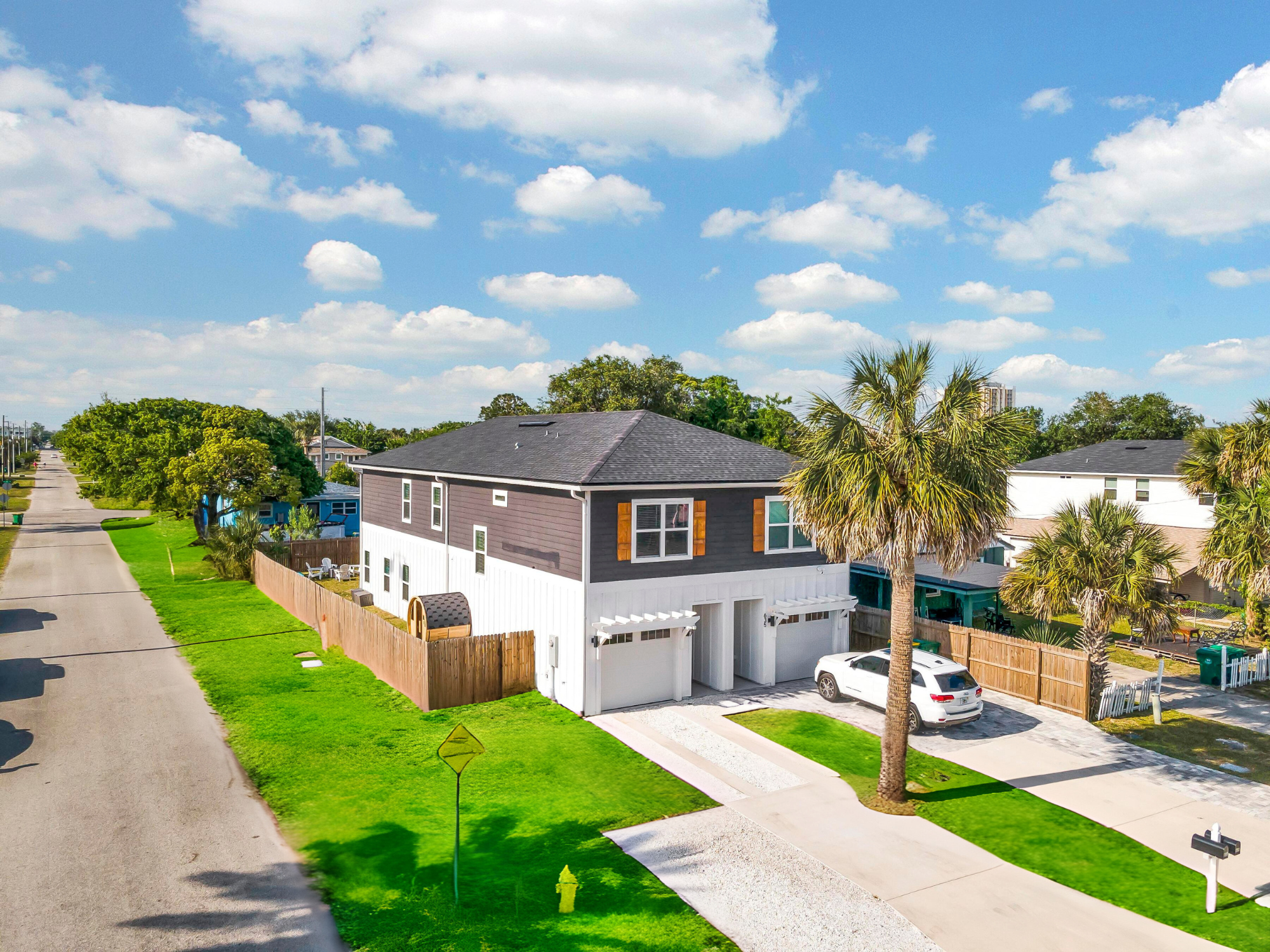 Beach Home| Hot Tub · Sauna · Arcade · Bikes · 9br - Jacksonville Beach, FL