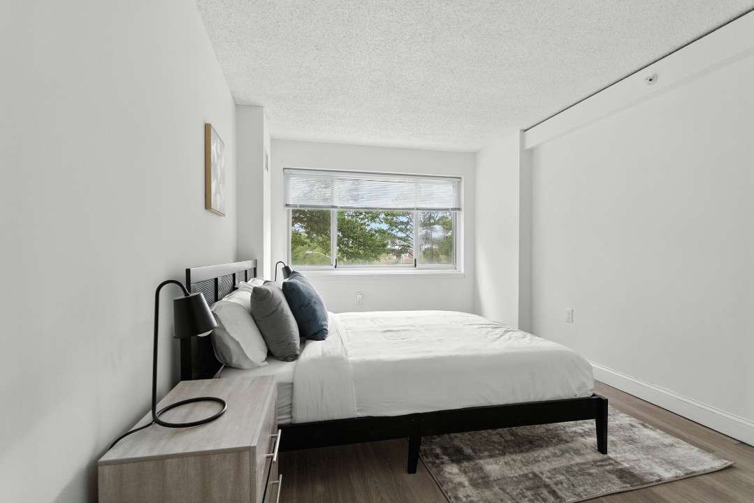 Legacy at Imperial Village · Unit 214 2/2
