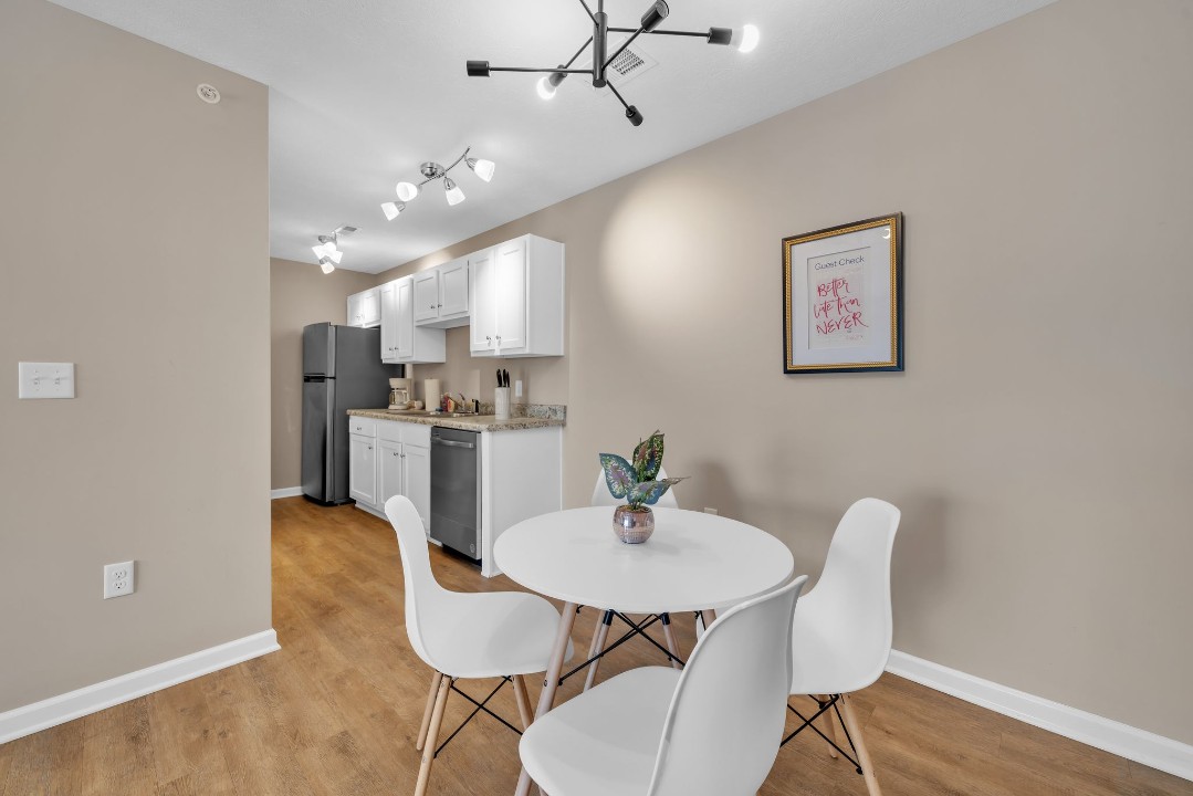 Stonecrest 620, · Unit 2/2