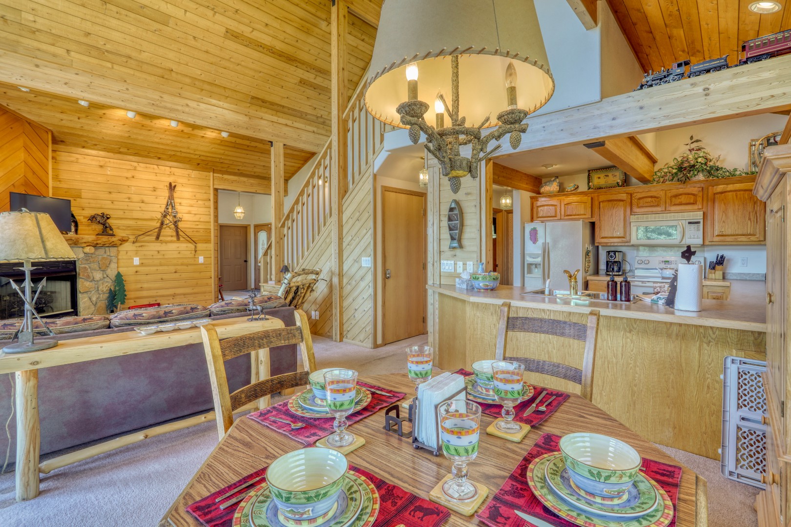 Lake Forest Lodge