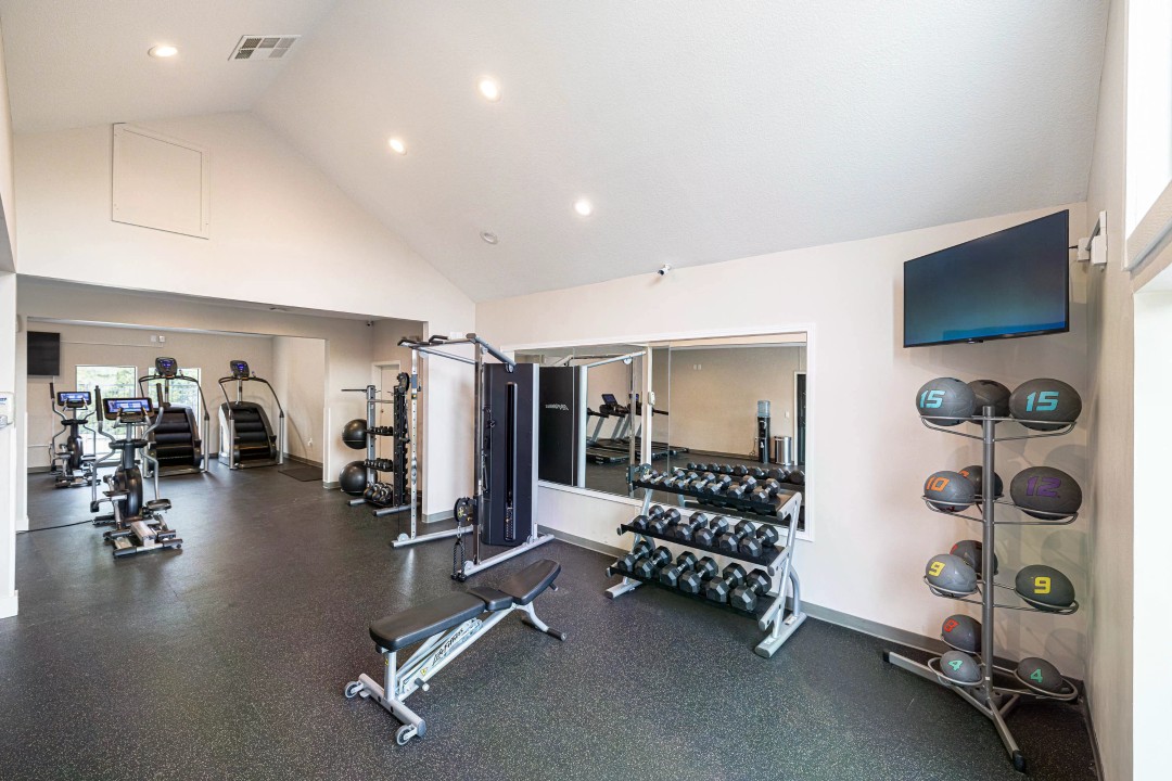 Rosehill Pointe · Unit 122 2/1