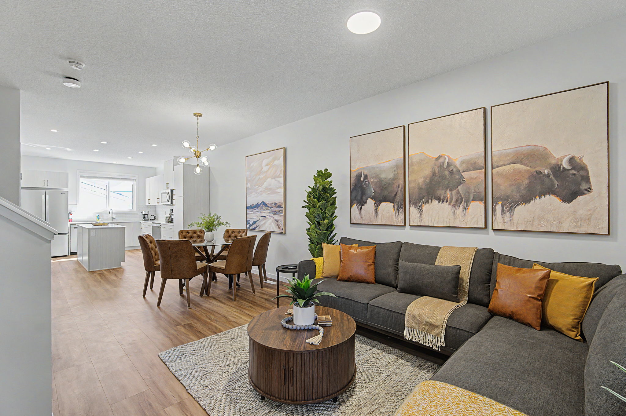 Rose - Modern Home In West Edmonton W/ 4 Bedrooms - Canada