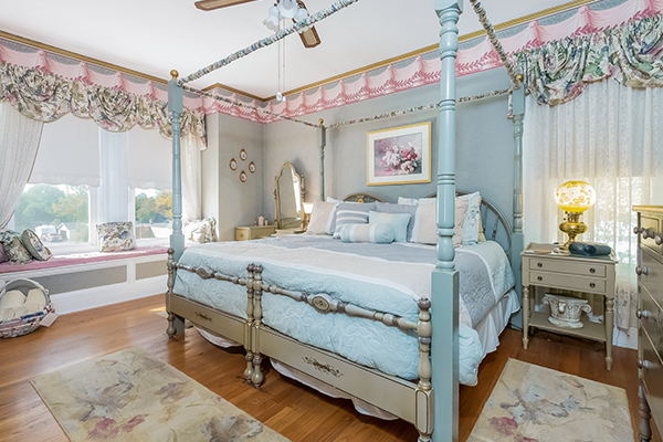 Granny Smith Suite - Kingsley House B&B — Fennville, MI — vacation rental