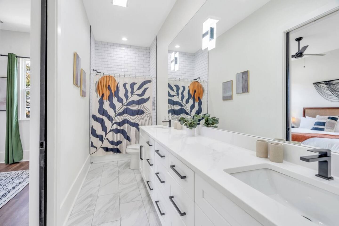 Full Bathroom | Jack and Jill / ensuite bathroom | Upstairs