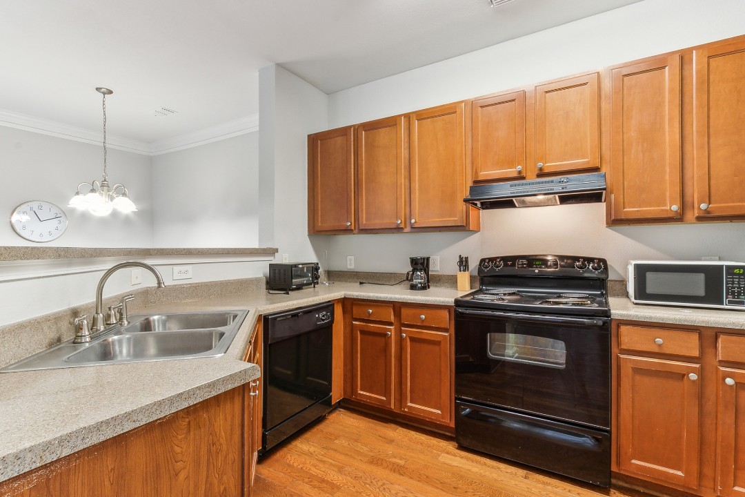 The Verandas, 1723 Seoul Garden Way, · Unit 2/2
