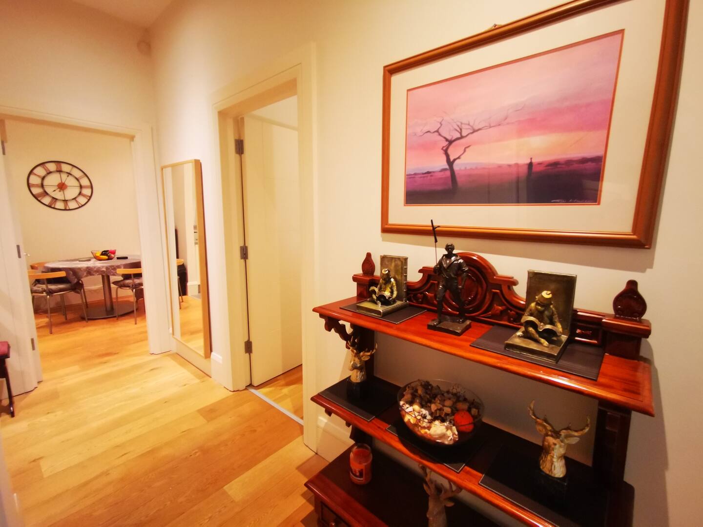 2BR Modern Luxury Loft Apartment photo 4