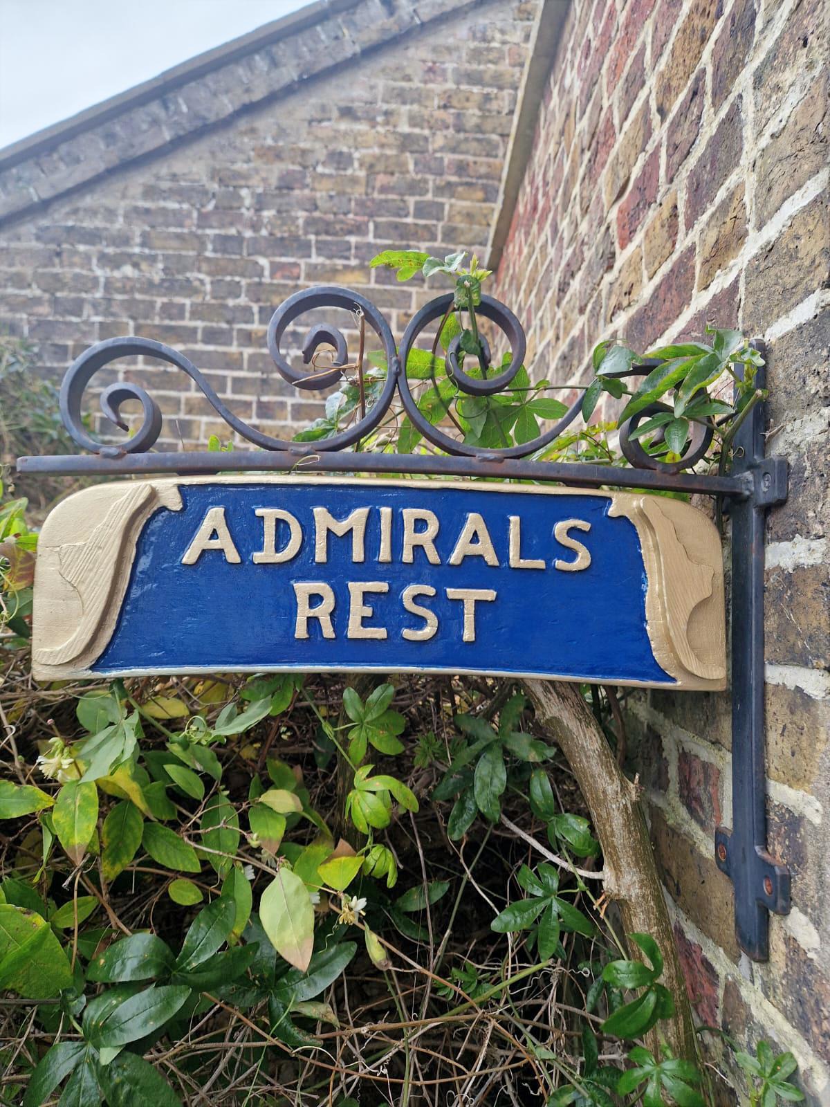 Admiral's Rest - With Parking Central Broadstairs — Broadstairs, Kent — vacation rental