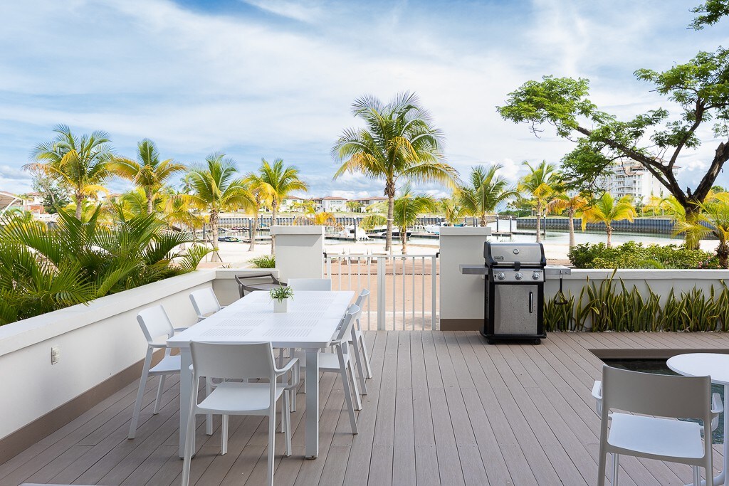 The Marina Condo by AcoModo @Buenaventura photo 3
