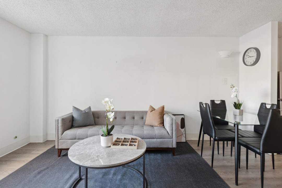 Legacy at Imperial Village · Unit 211 1/1