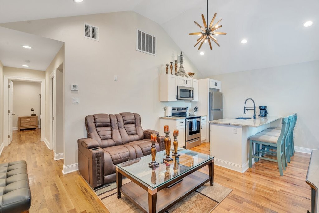 Kitchen/Living room