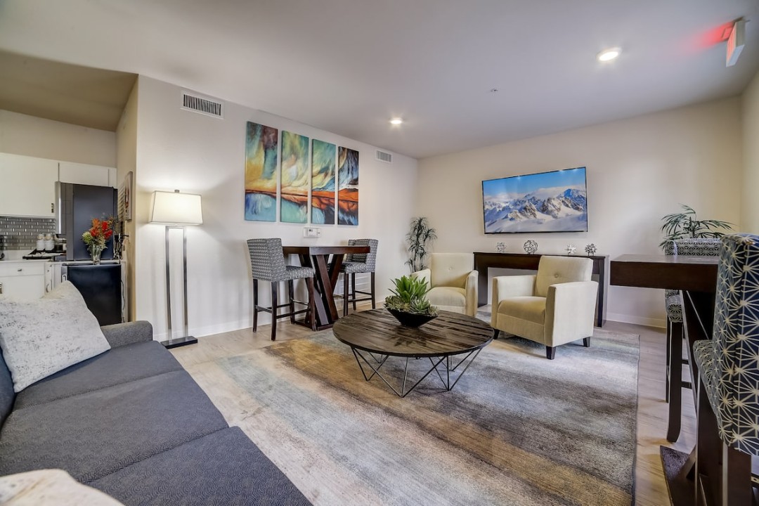 Simplicity At the Rim · Unit 1105  1105 1/1