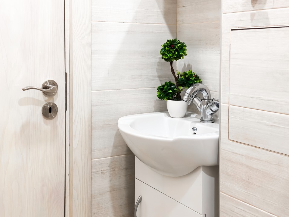 Property thumbnail 16