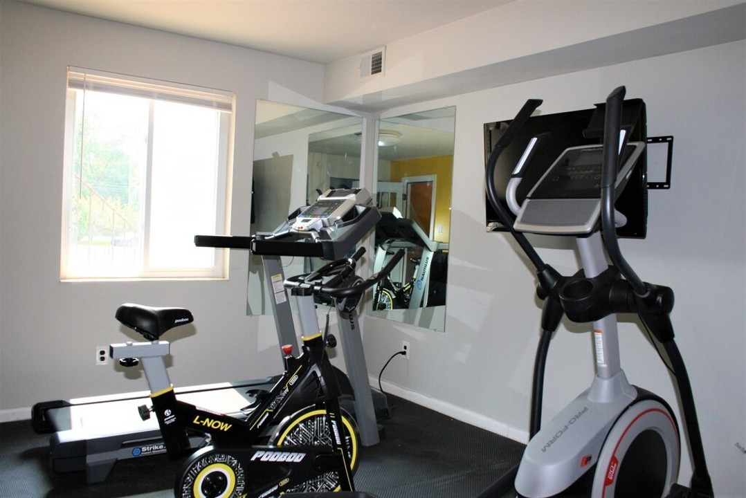 The Chateau, 316 Shipley Rd · Unit apt 415, 2bd/2bth