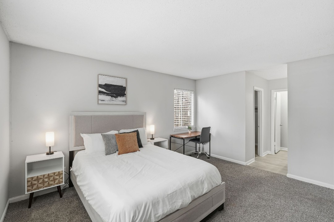 Tucker Square 2/1.5 · Unit 1318G