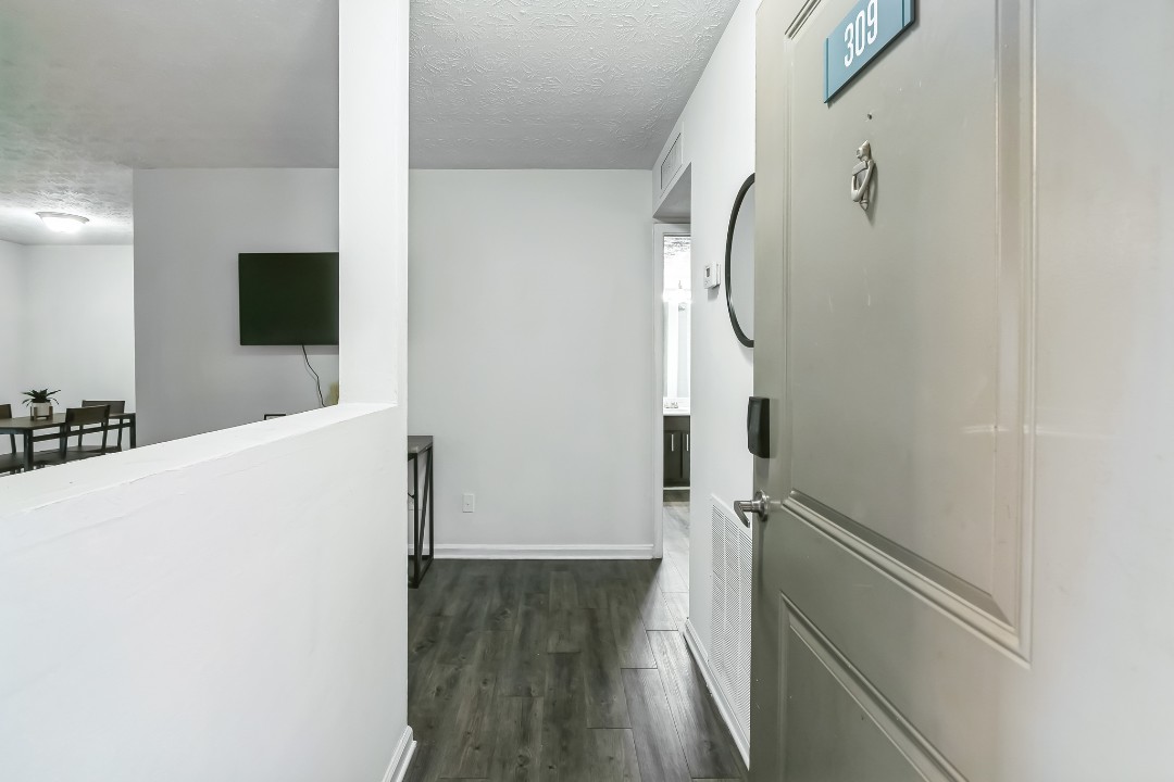 Vinings · Unit 309 1/1