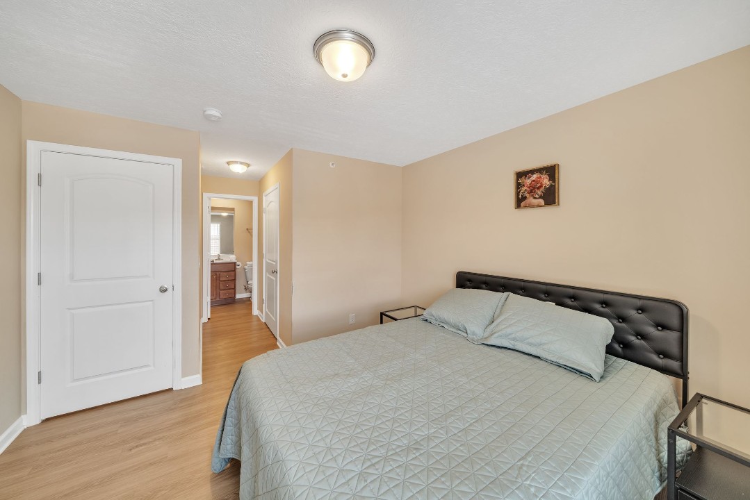 Stonecrest 701, · Unit 2/2