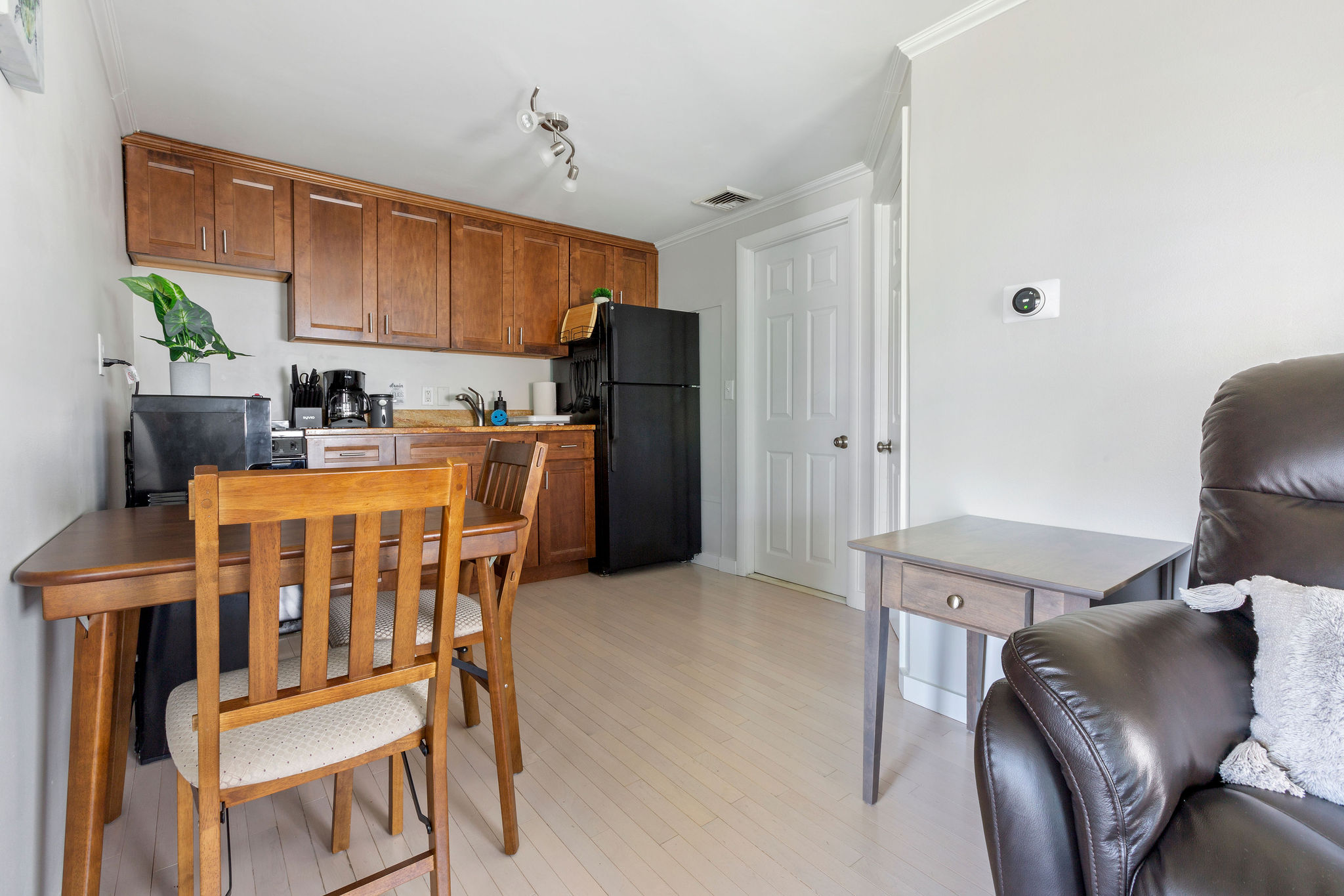 Cape Cod Beach Cottage - Unit B - Photo 11 of 29