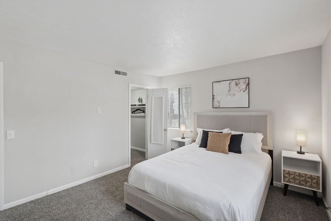 Tucker Square 1/1 · Unit 1314G