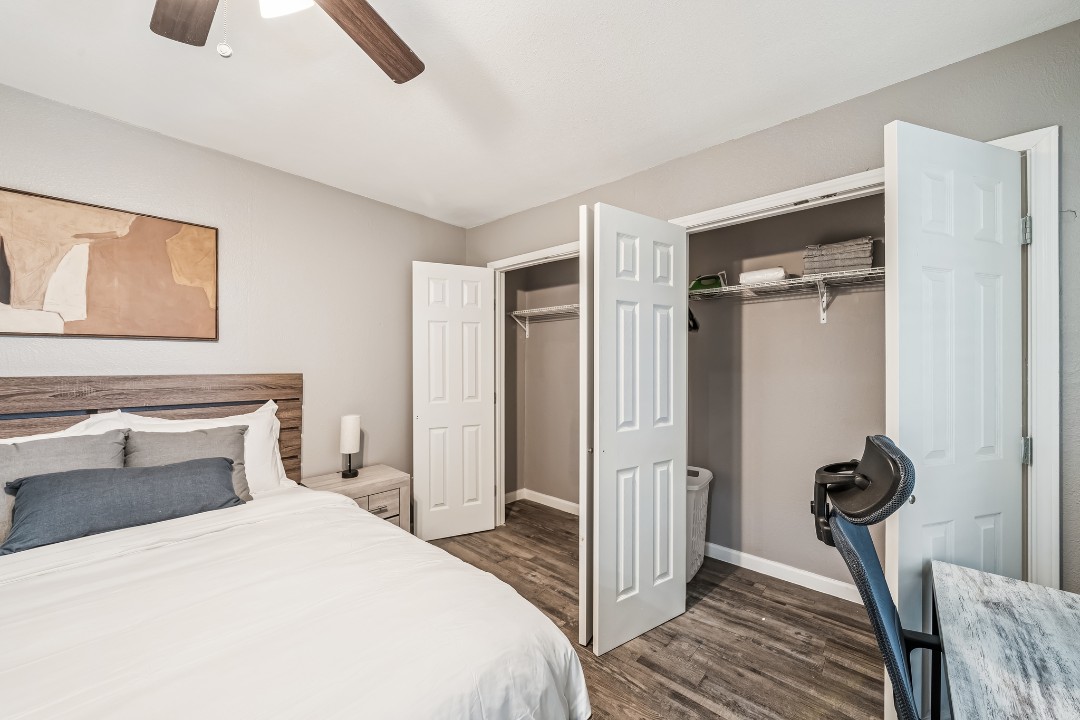 Vista Buena · Unit 3332 1/1