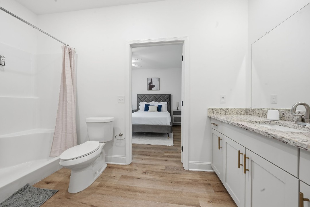 St Andrews Villas · Unit 1706 2/2