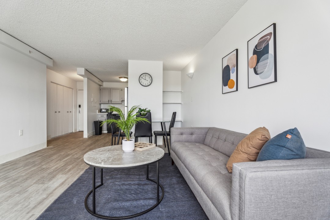 Legacy at Imperial Village · Unit 816 2/2