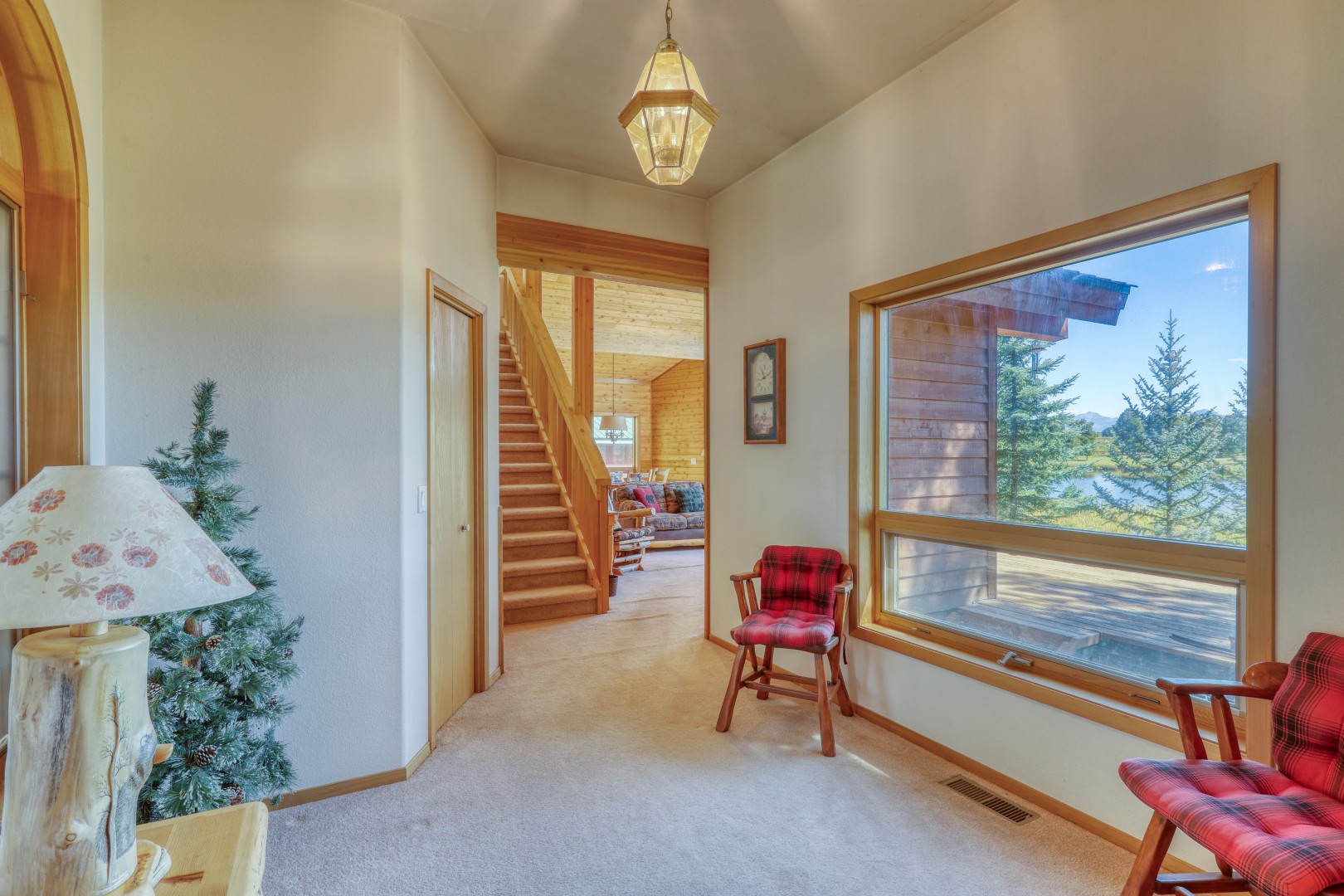 Lake Forest Lodge