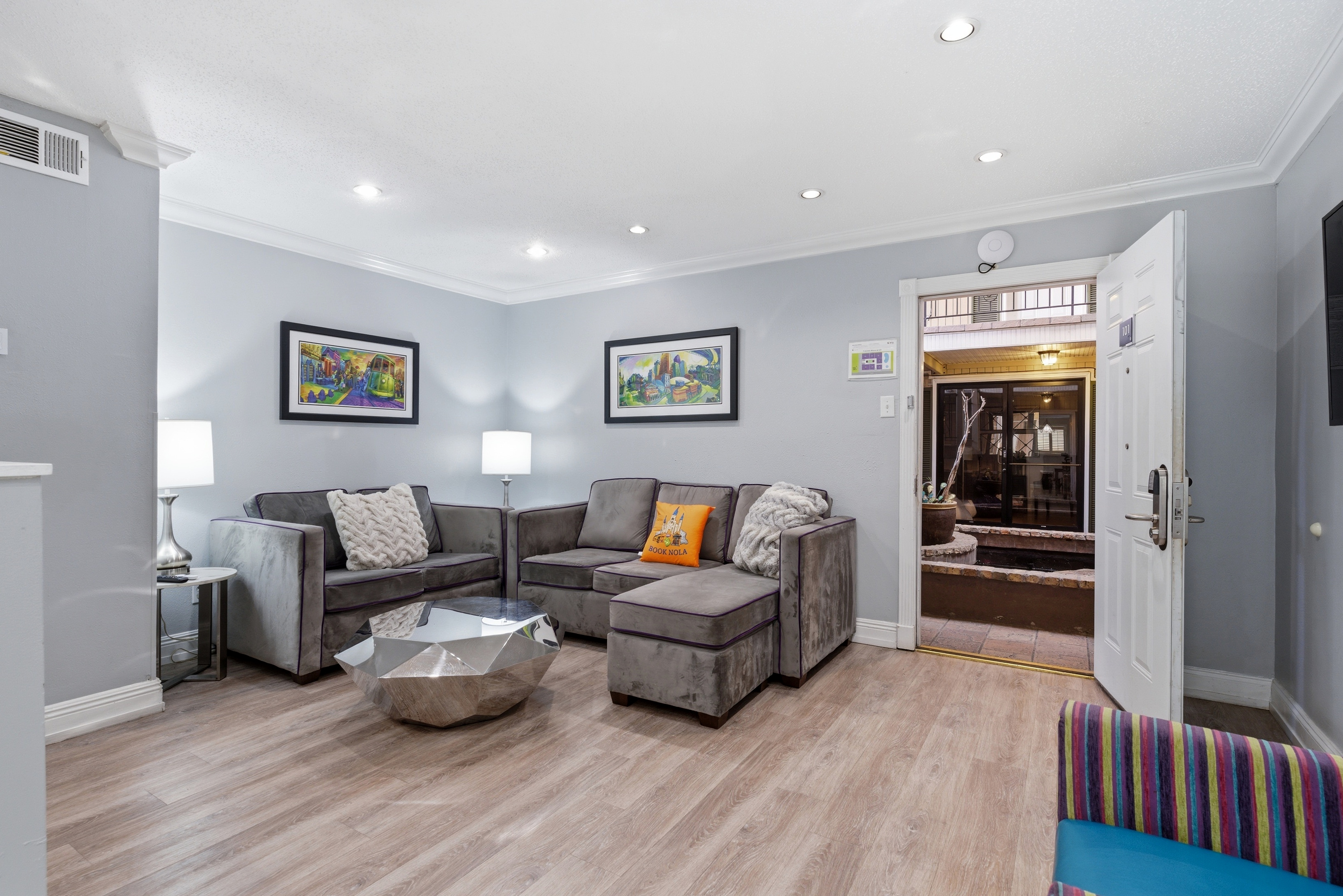 Bright living area with welcoming feel