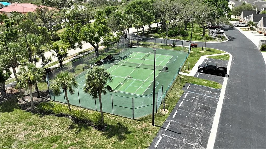 16321 Kelly Woods #182 | Ft Myers photo 4