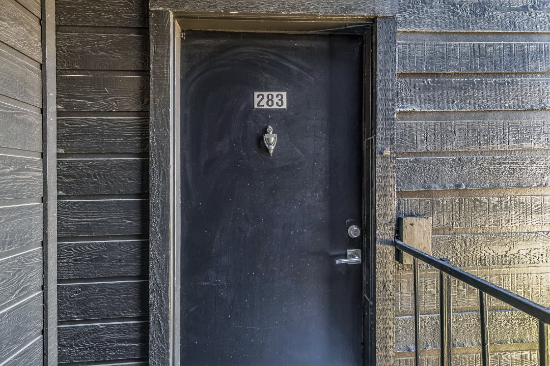 The Landry · Unit 283 2/1