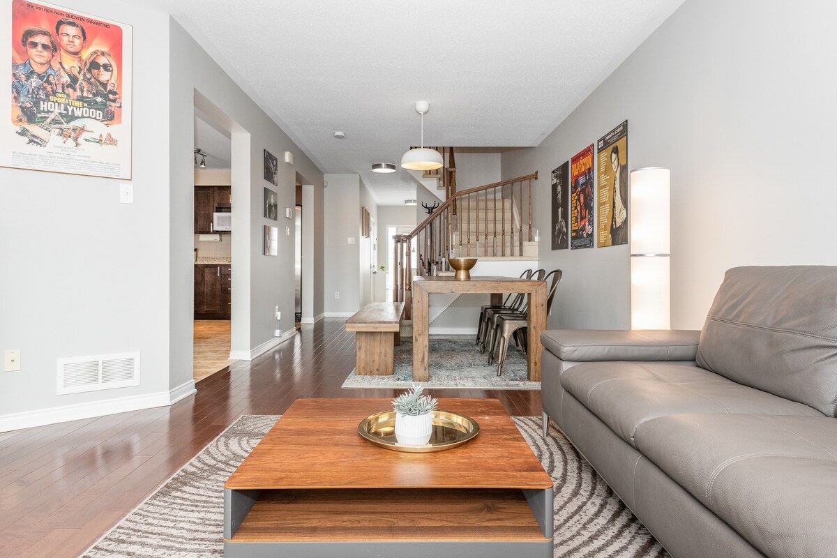 Movie Haven: furnished 3bedrooms mid-term rental photo 4