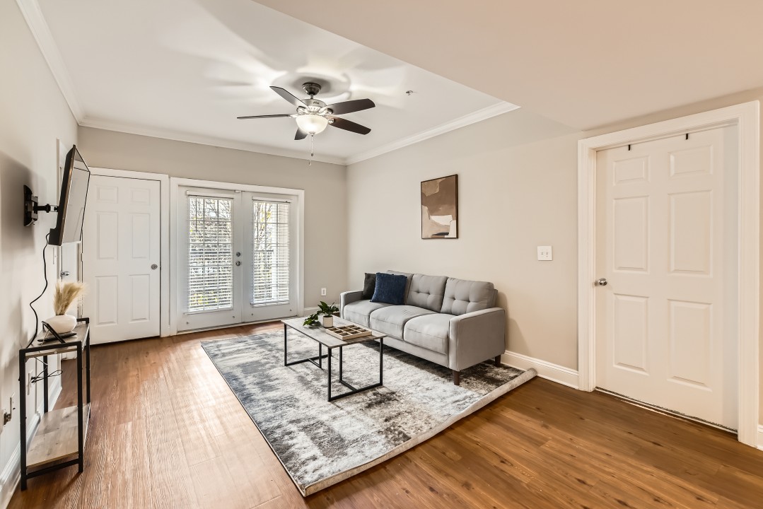 Crest at Midtown · Unit 2302 2/2