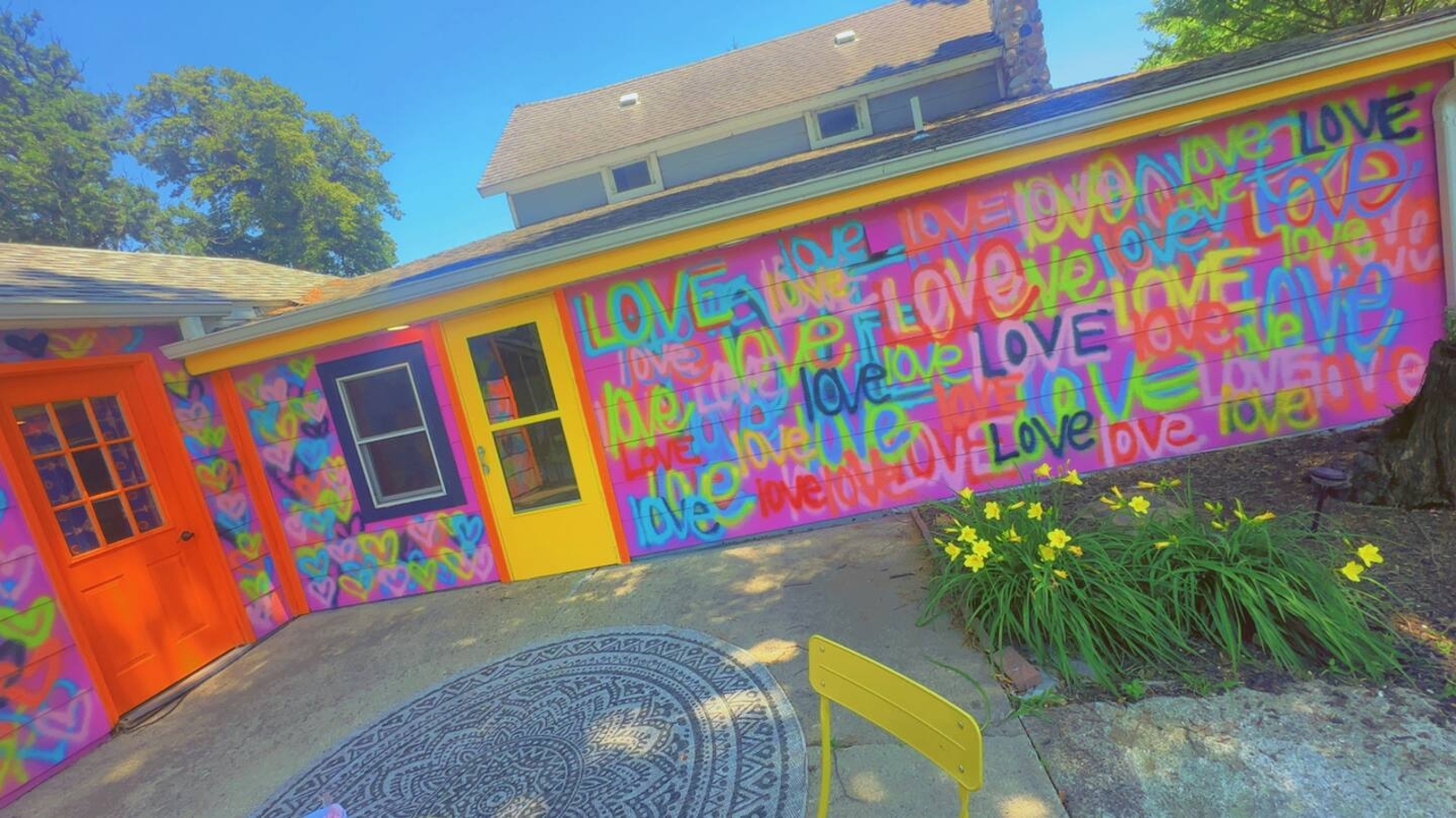 Stay-Getaway. 1/2 block from Captain's Getaway!