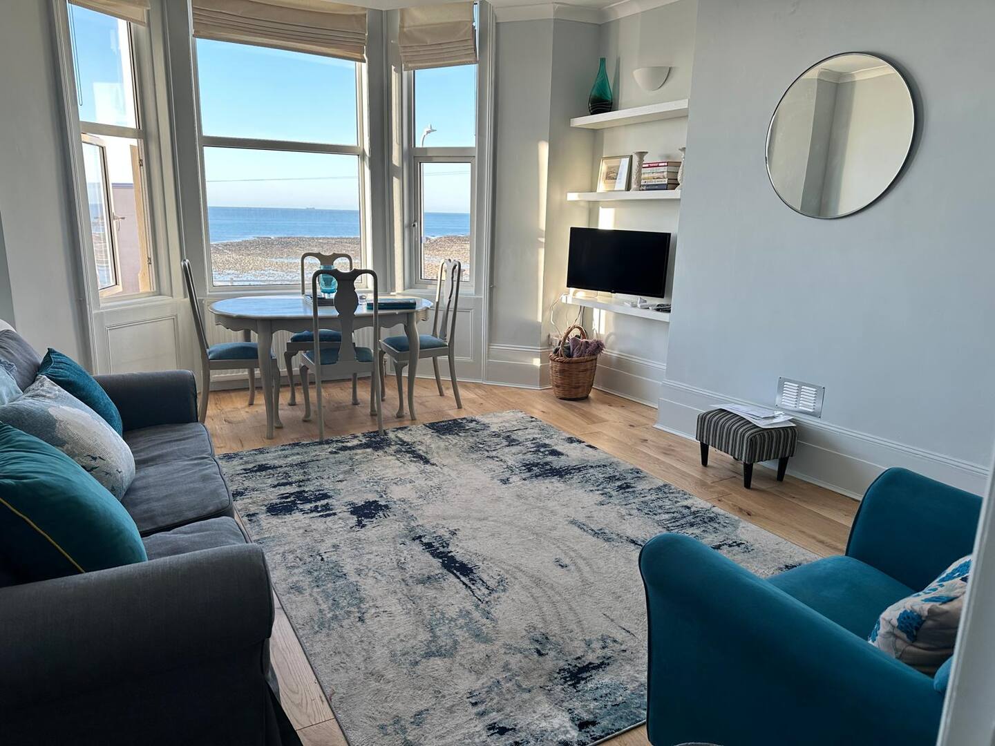 Newly Refurbished - Margate Sunset Retreat 