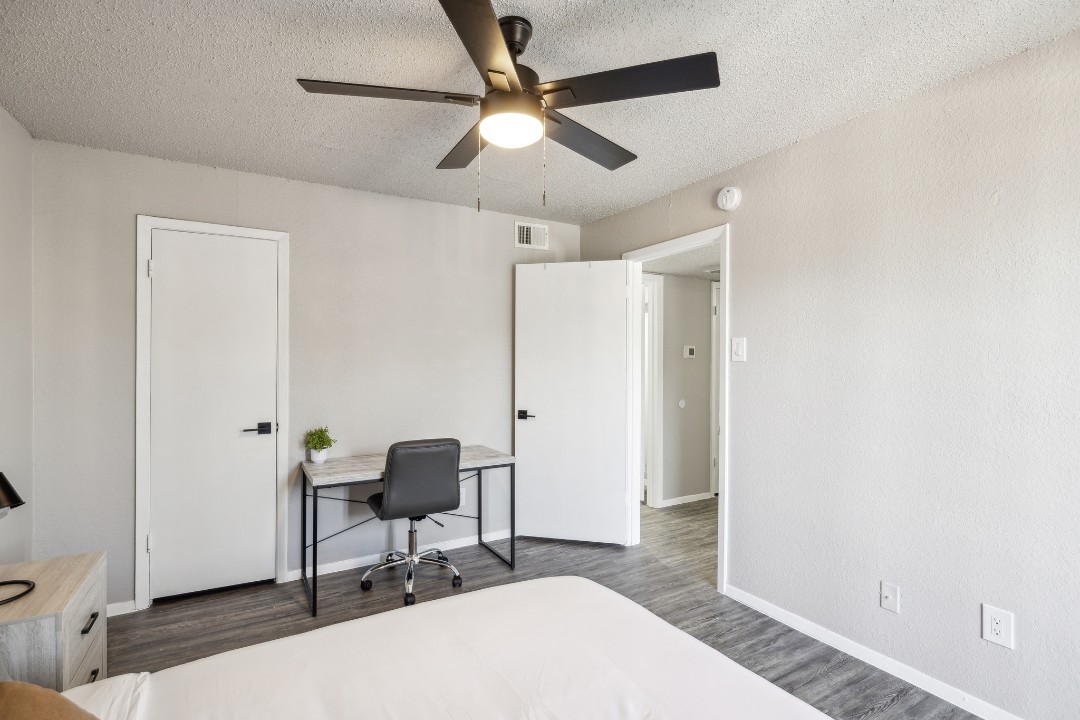 The Landry · Unit 278 2/1