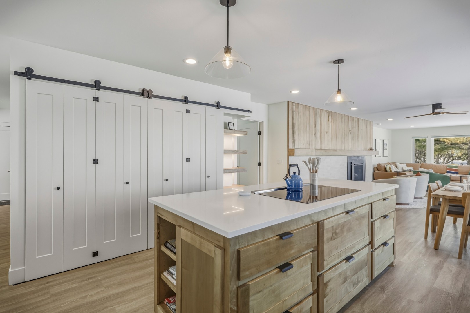 Fully Stocked Kitchen