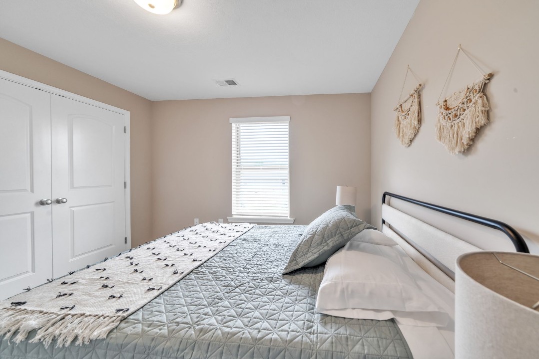 Stonecrest 620, · Unit 2/2