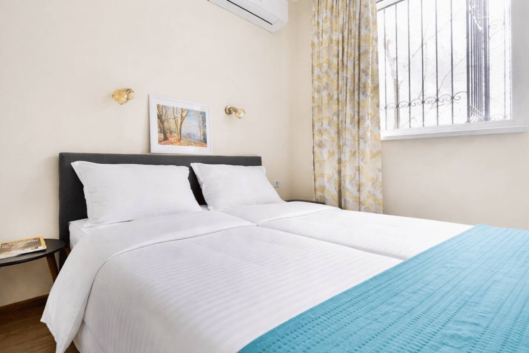 Property thumbnail 12