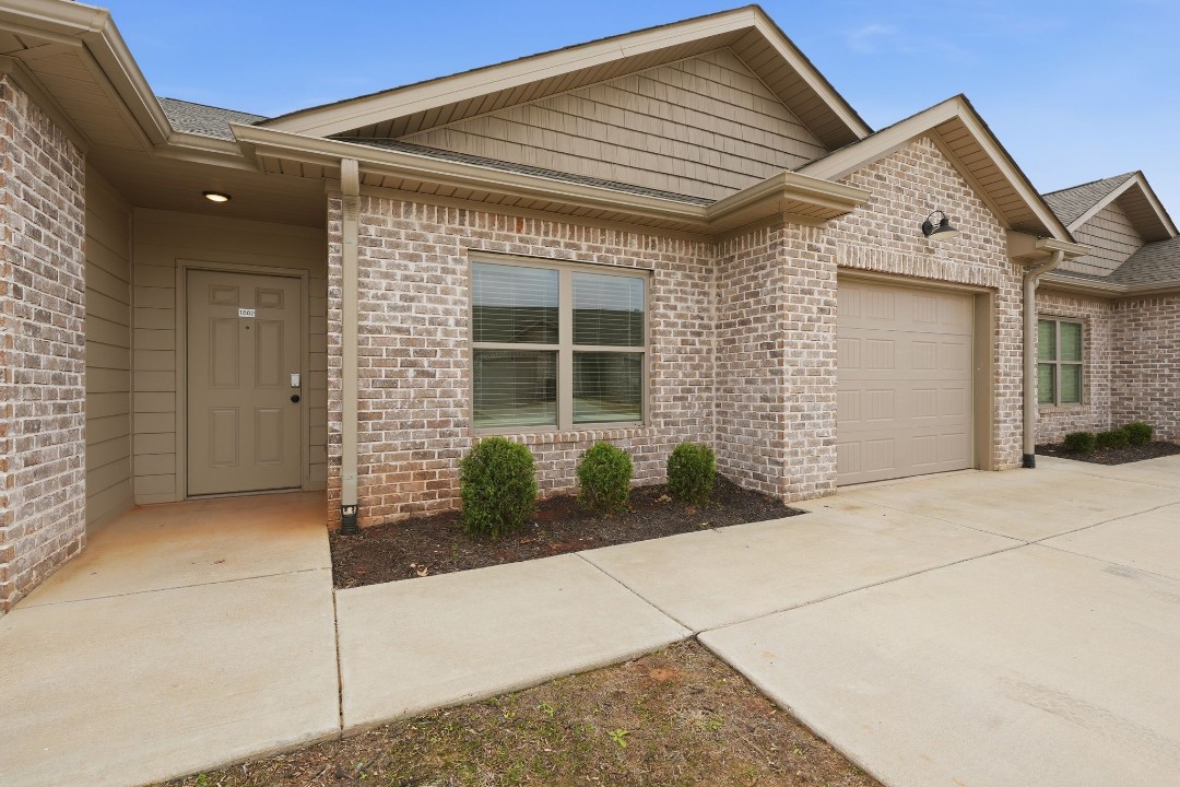 St Andrews Villas · Unit 1802 2/2